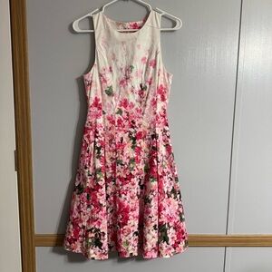 Maggy London Floral Pink and White Casual Cocktail Dress Size 4